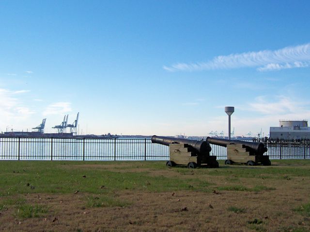 Fort Norfolk Guns